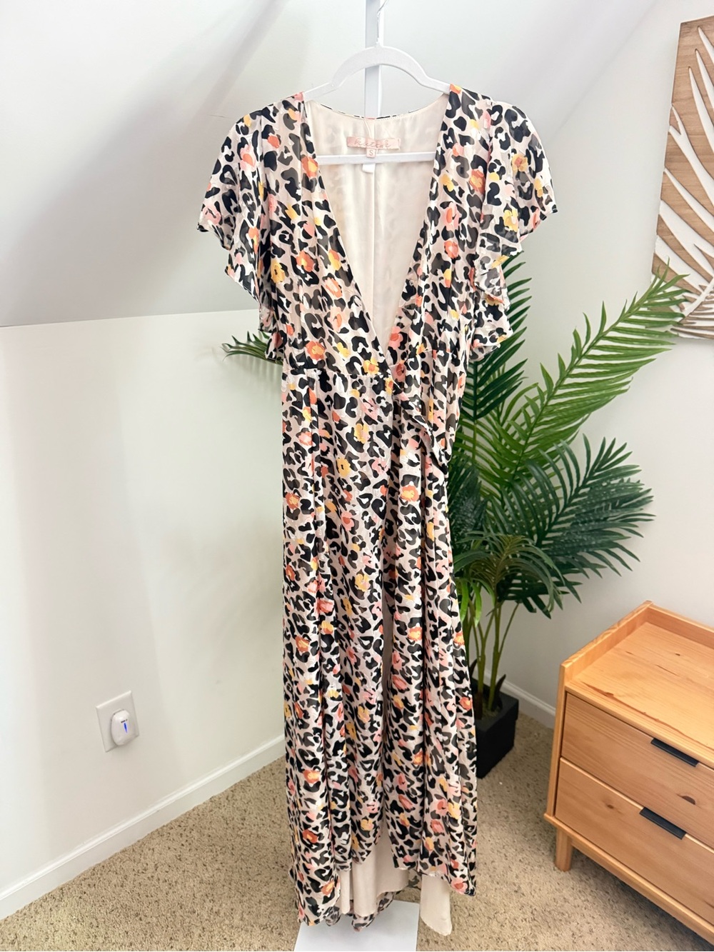 Hutch Wrap Animal Floral Print Flutter Sleeve Dress Small
